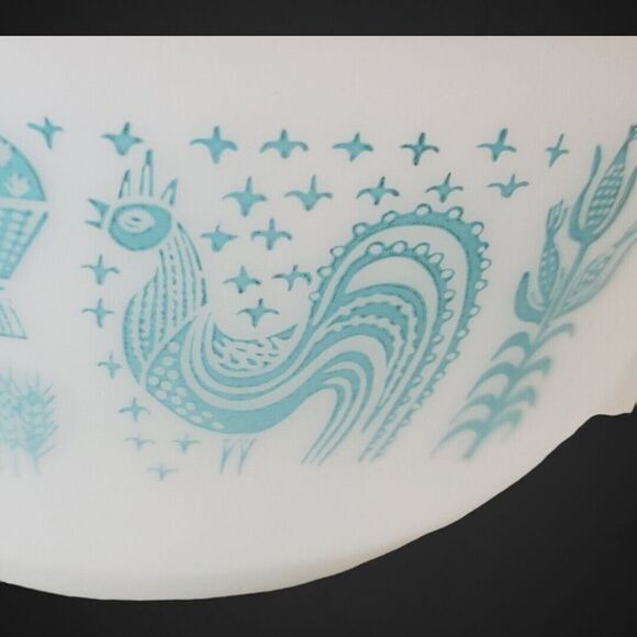 Vintage Pyrex Amish Butterprint Mixing Bowl # 402 White Turquoise 1.5 Qt - Picture 7 of 14
